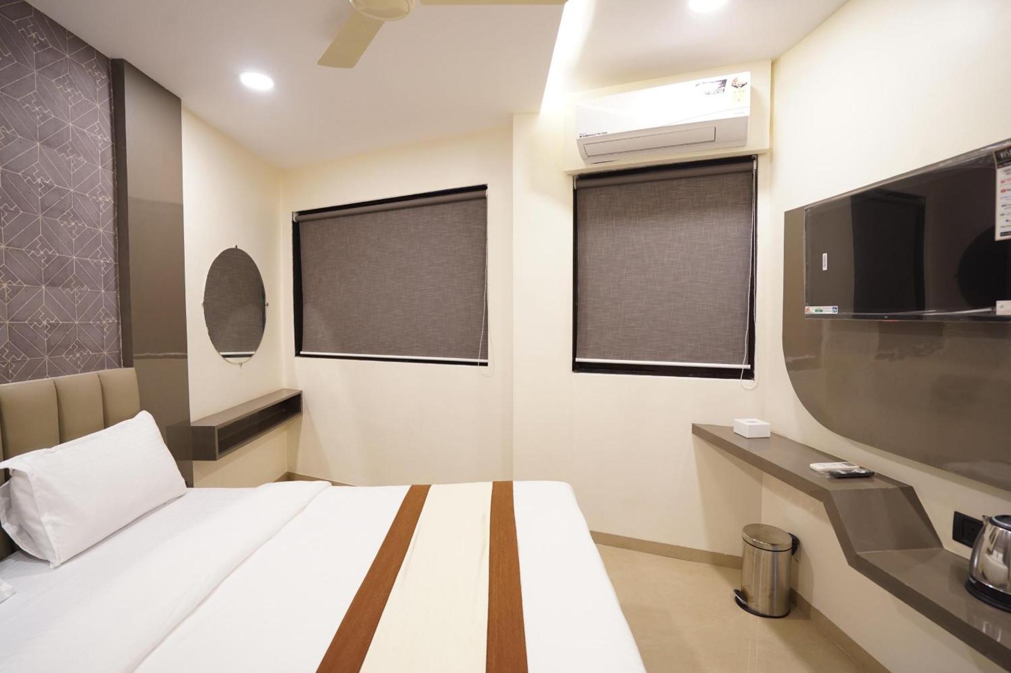 Lancaster 3* Mumbai
